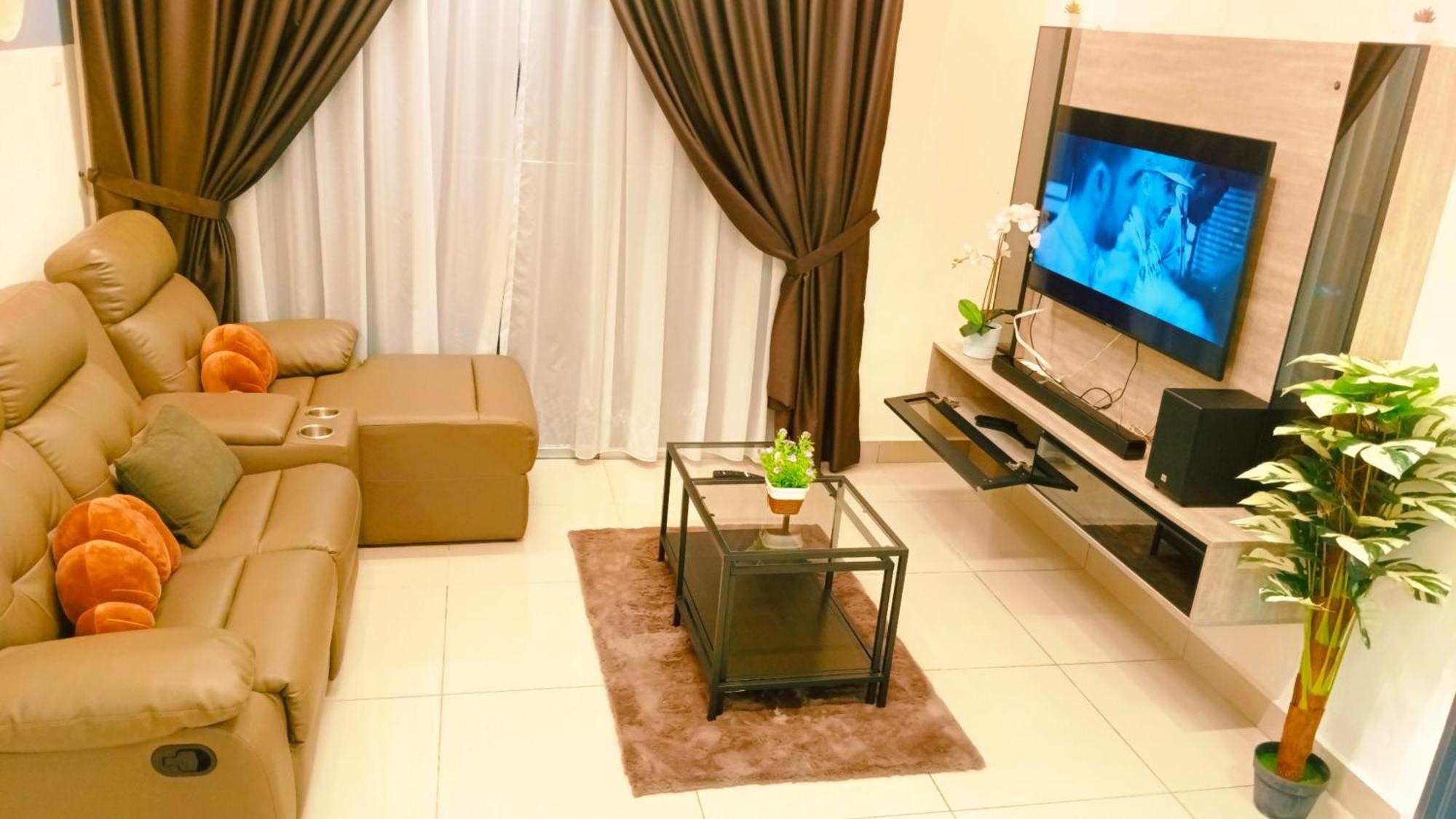 Apartment D'putra Beside Ioimall Near Airport And Jpo Kulai