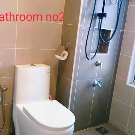 Kulai D'Putra Suites Beside Ioimall Near Airport And Jpo Exterior photo