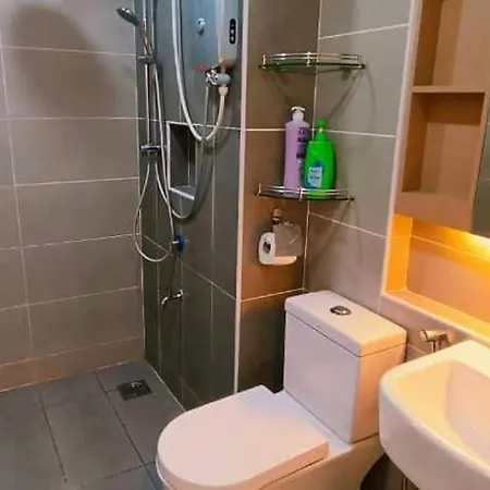 Kulai D'Putra Suites Beside Ioimall Near Airport And Jpo Exterior photo