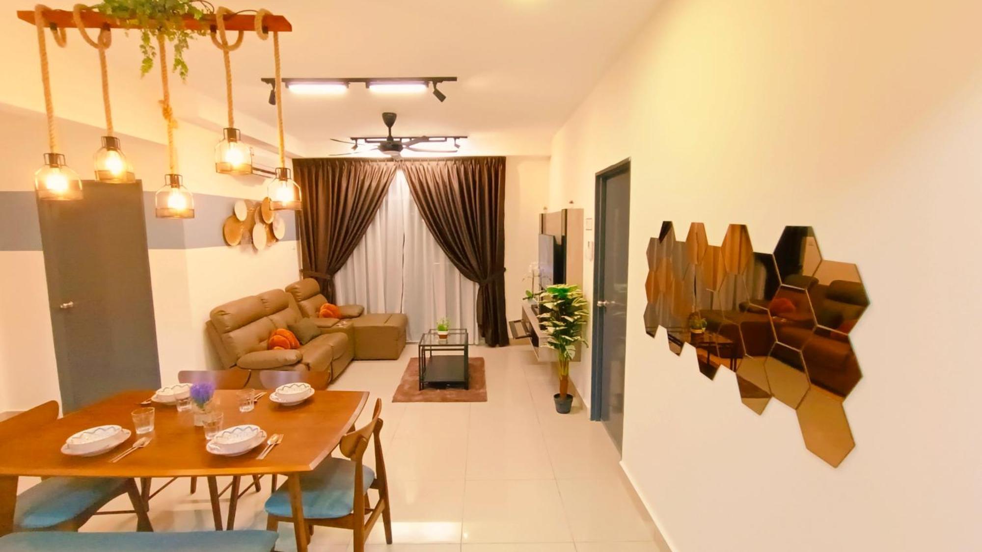 D'putra Beside Ioimall Near Airport And Jpo