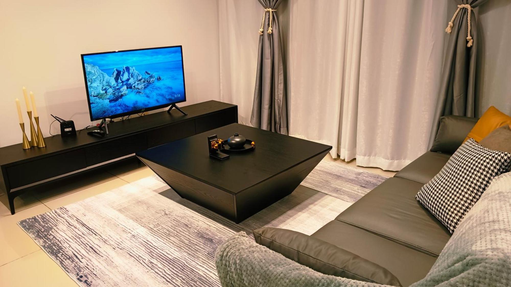 Apartment D'putra Beside Ioimall Near Airport And Jpo