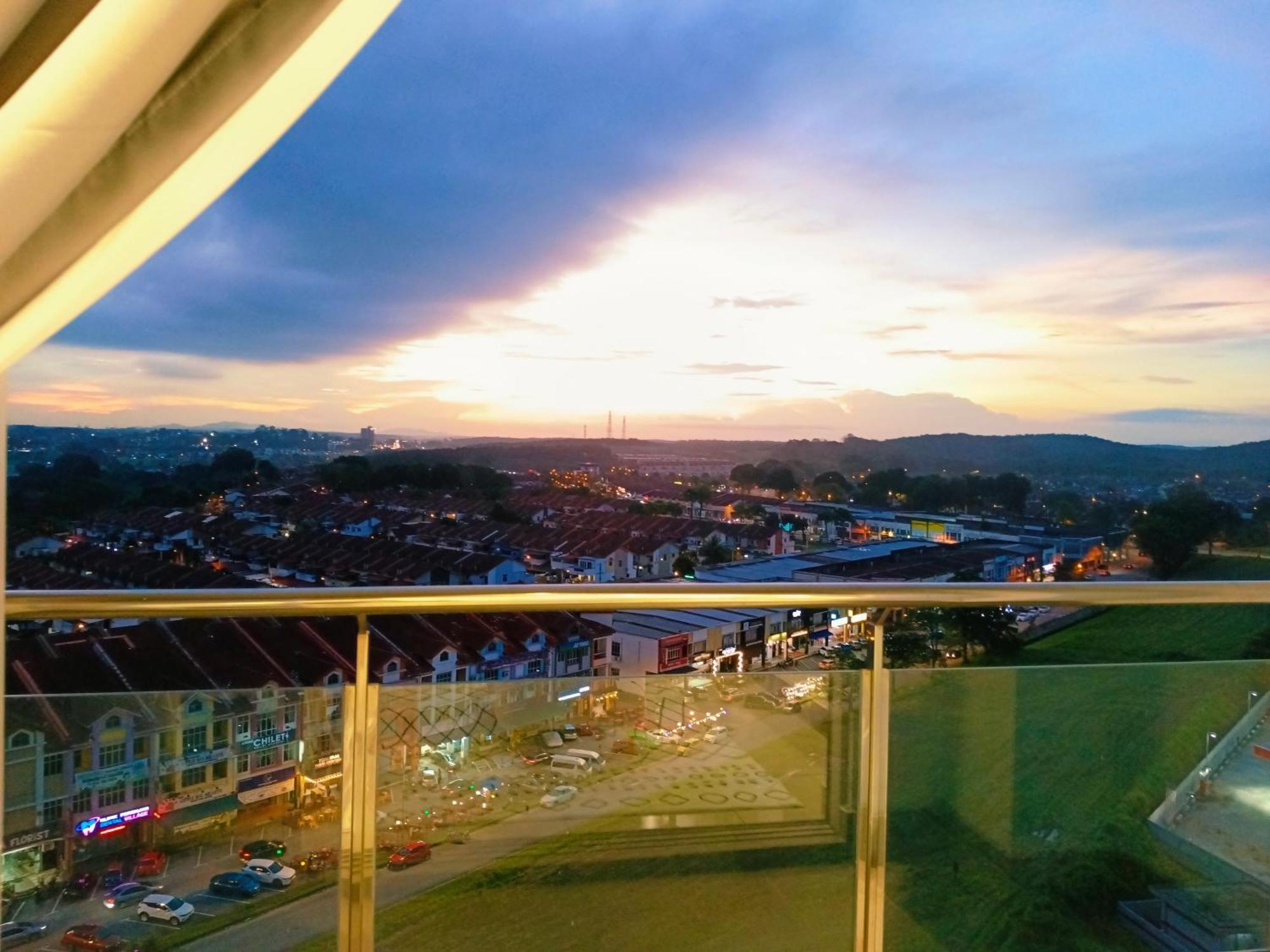 Apartment D'putra Beside Ioimall Near Airport And Jpo Kulai